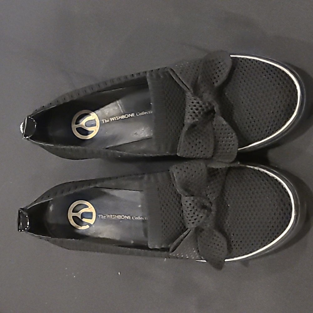 Naomi Black Textile wedge sneakers from The Wishbone Collection Black Sz 8